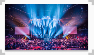 photo of a large league of legends tournament