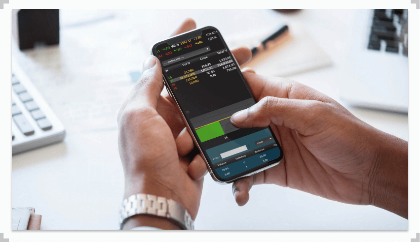 photo of man using a sportsbook cell phone app