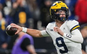 Michigan is a 2-point pick over Alabama in the Rose Bowl.